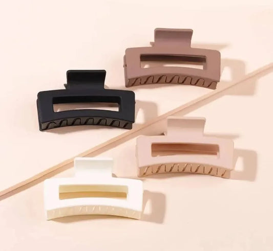Matte Chic Geometric Hair Claw – Minimalist Style with Strong Hold