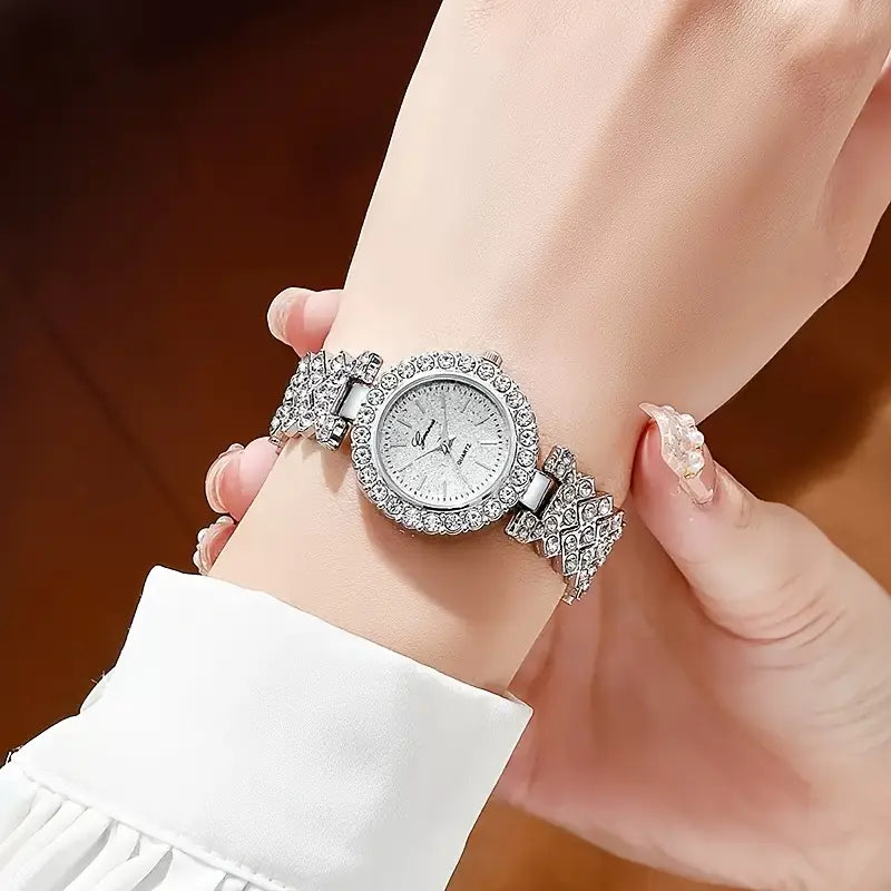 1-2PCS Women's Quartz Watch & Heart Bracelet Set – Minimalist Dial with Elegant Alloy Strap, Ideal Gift for Loved Ones (No Box)