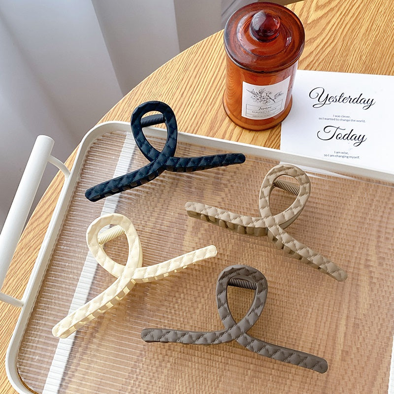 Elegant Quilted Bow Hair Claw Clip – Stylish & Secure Grip for All Hair Types