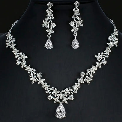 Crystal Blossom Bridal Jewelry Set – Elegant Teardrop Necklace & Earrings