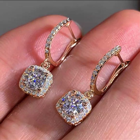 Huitan New Trendy Square Shape Drop Earrings Brilliant Wedding Jewelry Elegant Female Dangle Earring Nice Gift