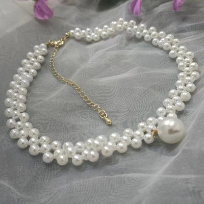 Trendy Korean Pearl Choker for Girls – Faux Pearl Statement Necklace